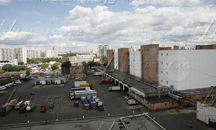 Склад (неотапливаемый) 230 м²