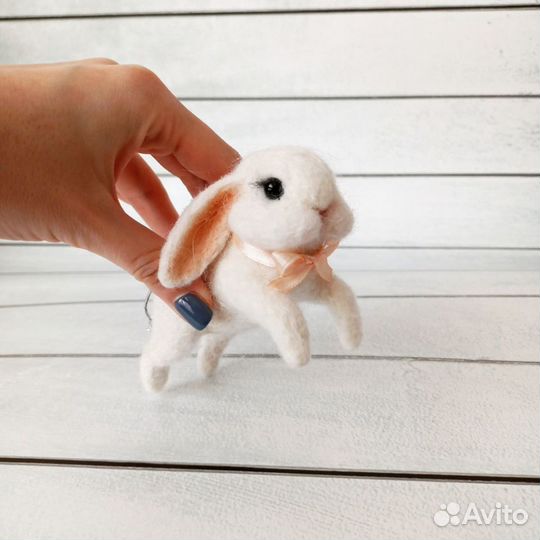 Пасхальные кролики, игрушки ручной работы
