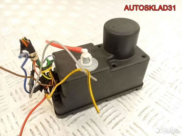 Компрессор центрального замка VW Golf 3 1H0962257E