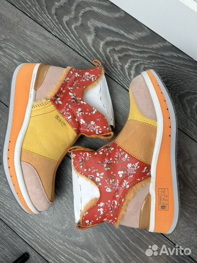 Зимние ботинки Deckers eu41