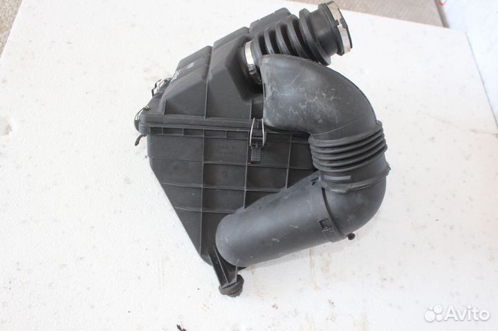 Корпус воздушного фильтра Mercedes CLK-Class C208