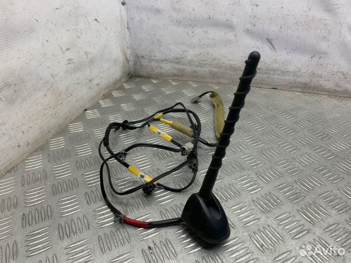 Антенна Nissan X-Trail T31 MR20DE 2007-2015