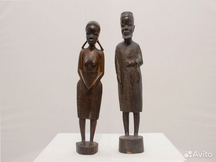 Антикварные статуэтки из ценного дерева Африка