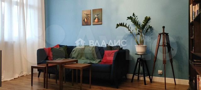 2-к. квартира, 57 м², 4/4 эт.