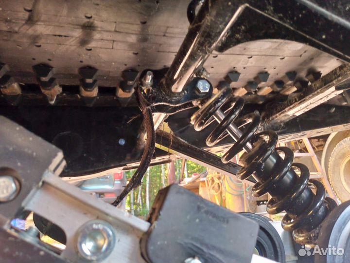 Продам снегоход Тайга варяг 550V