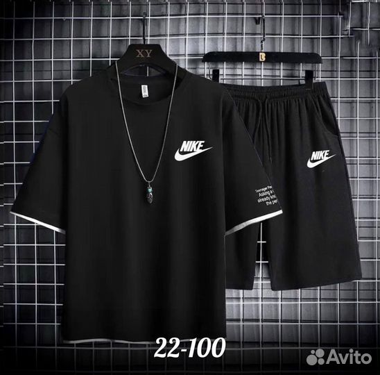 Летний спортивный костюм с шортами Nike