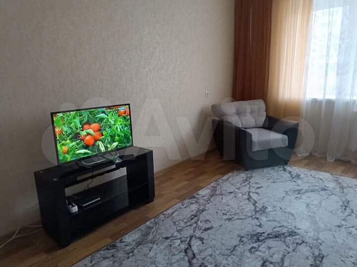 2-к. квартира, 76 м², 4/16 эт.