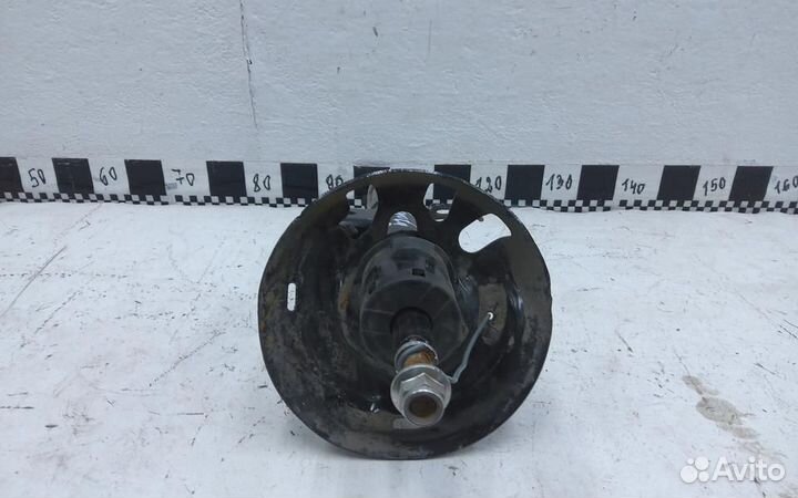 Амортизатор передней подвески правый Toyota Camry