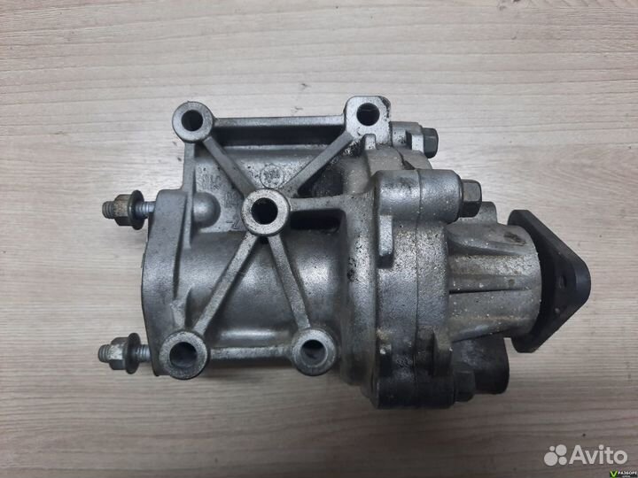 Помпа 4B12 Mitsubishi Outlander