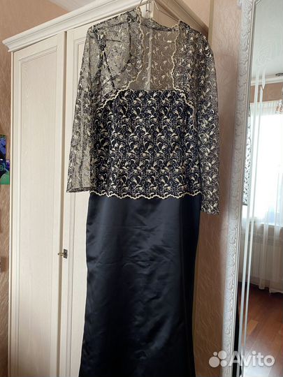 Вечернее платье