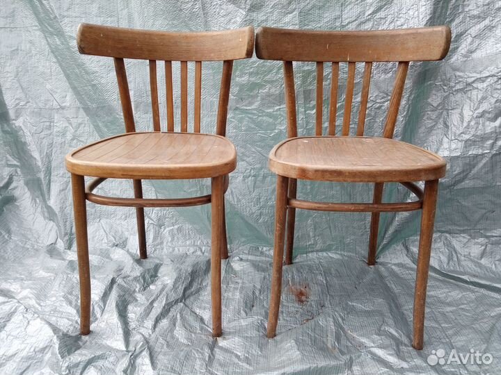 Старинные венские стулья