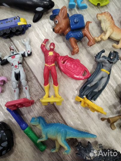 Фигурки киндер