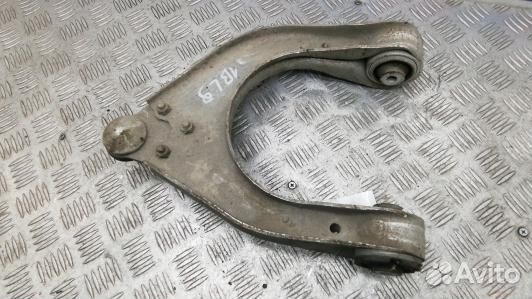 Рычаг передний верхний левый mercedes benz E-class