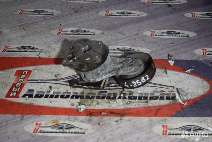 Натяжитель c Toyota Brevis JCG10 1JZ-FSE