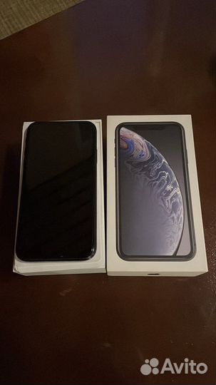 iPhone Xr, 64 ГБ