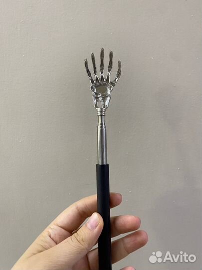 Чесалка для спины телескопическая