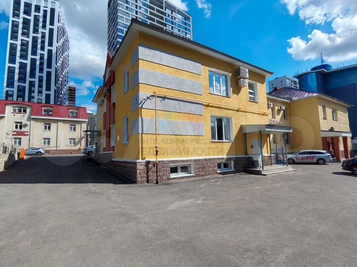 Торгово-офисное помещение по ул. Пархоменко 155а