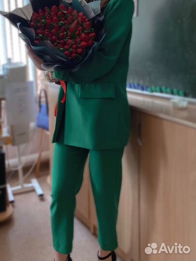 Костюм