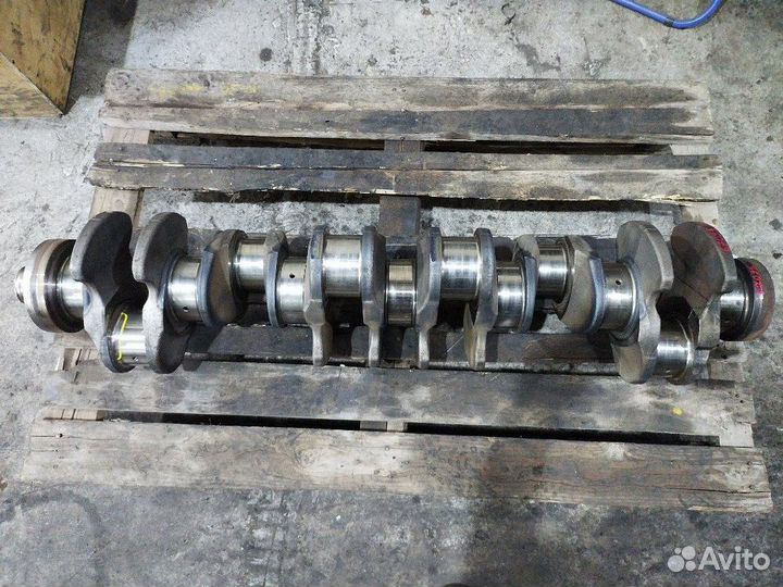 Вал коленчатый Scania G 440 DC13 102 W01 PDE 440HP