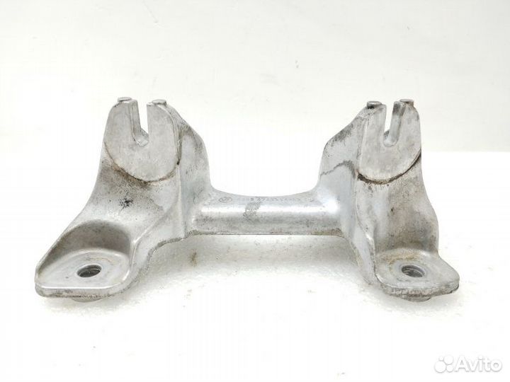 Кронштейн кпп Bmw 3-Series E90 2.5