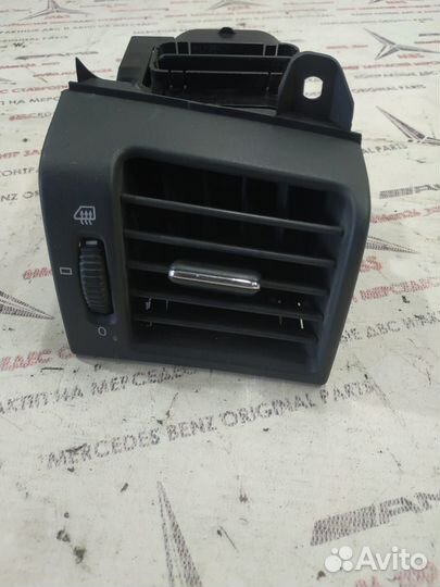 Дефлектор w210 Mercedes правый