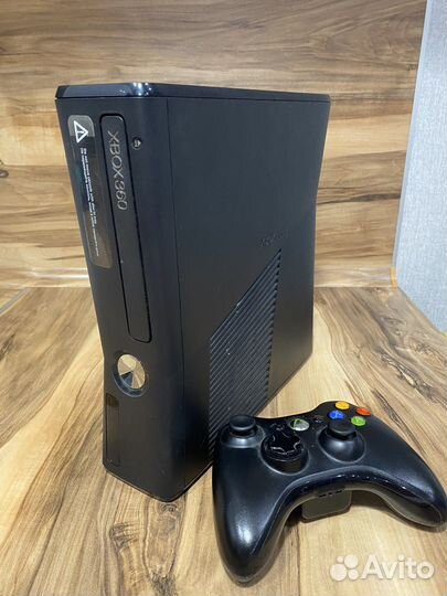 Xbox 360 + 476 игр