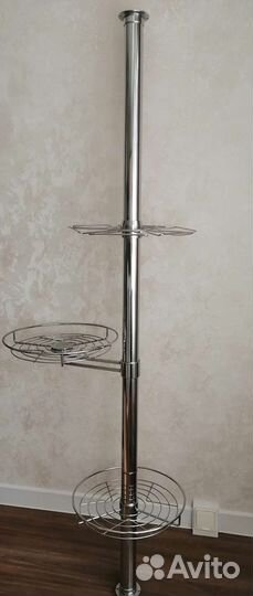 Барная стойка с корзинами