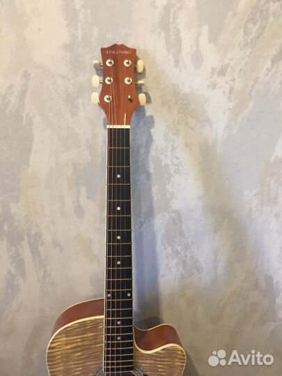 Акустическая гитара colombo