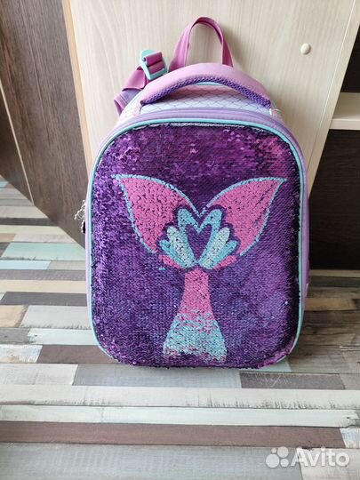 Рюкзак школьный для девочки 1-4 класс