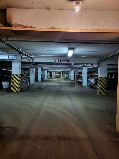 Машиноместо, 15 м²