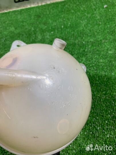 Бачок расширительный Volkswagen Scirocco CAV 2011