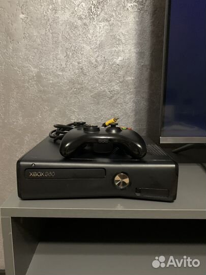 Xbox 360 slim freeboot