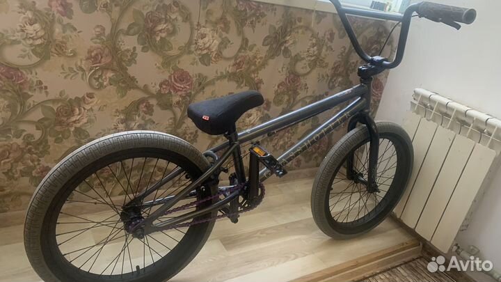 Трюковой велосипед bmx