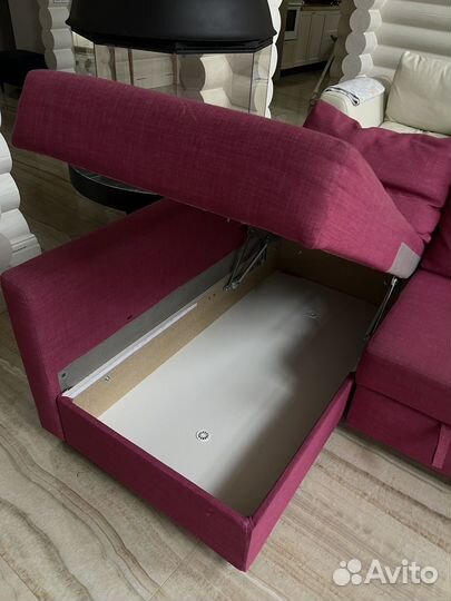 Угловой диван IKEA