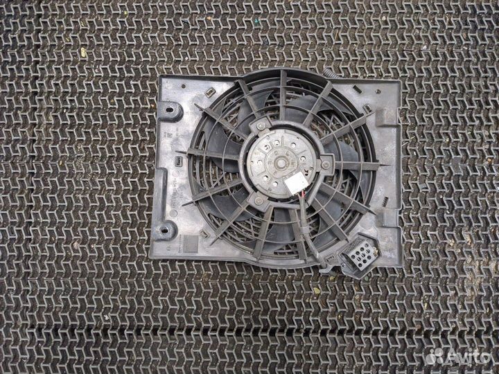 Вентилятор радиатора Opel Zafira A, 2002