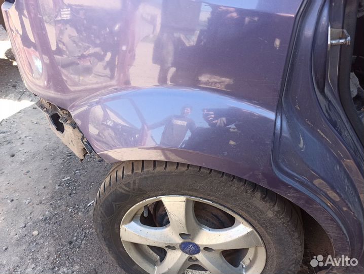 Крыло заднее правое Ford Fiesta