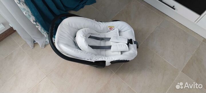 Детское автокресло от 0 до 10 кг