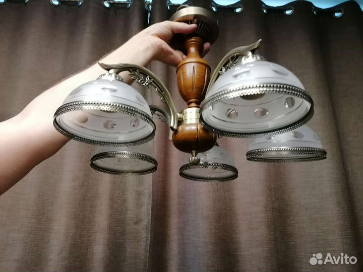 Люстра потолочная