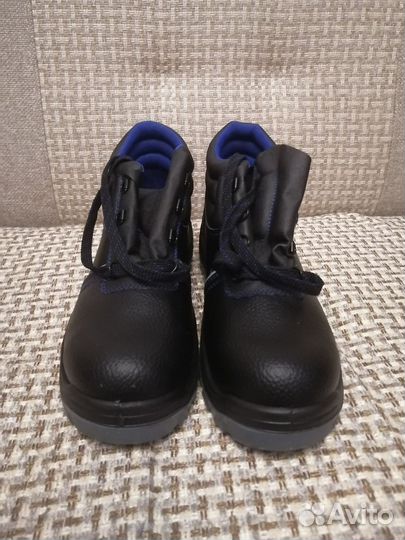 Спецобувь мужская осенние 43 размер