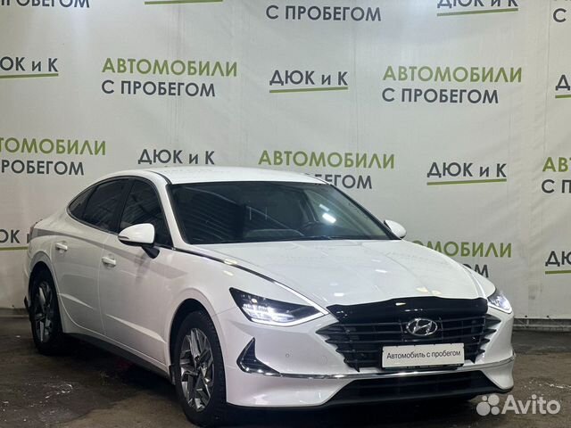 Hyundai Sonata 2.0 AT, 2019, 135 943 км с пробегом, цена 2039000 руб.