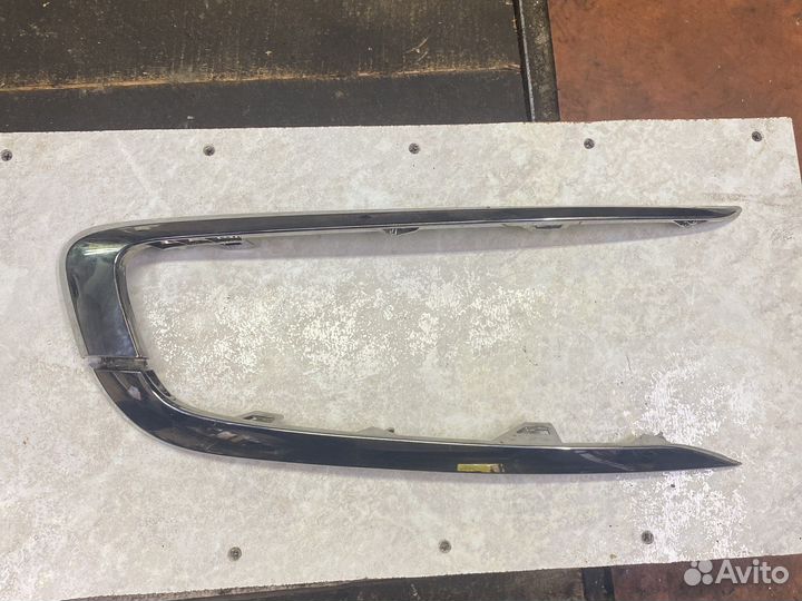 Granta фл молдинг переденего бампера левый
