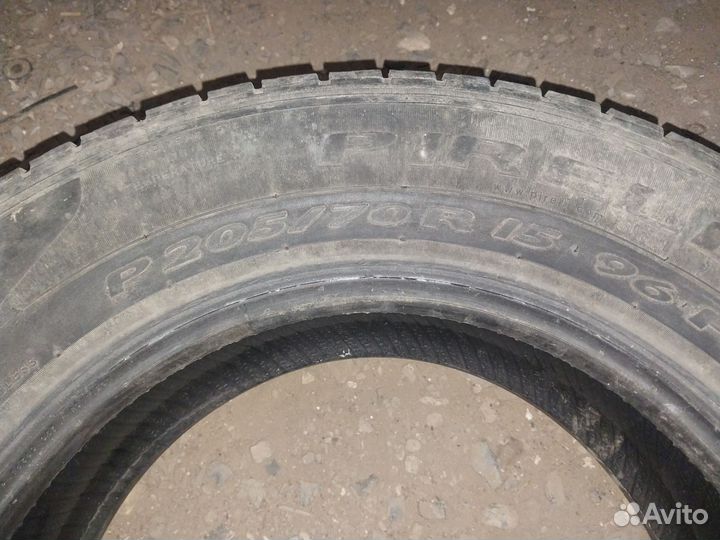 Pirelli Scorpion 205/70 R15