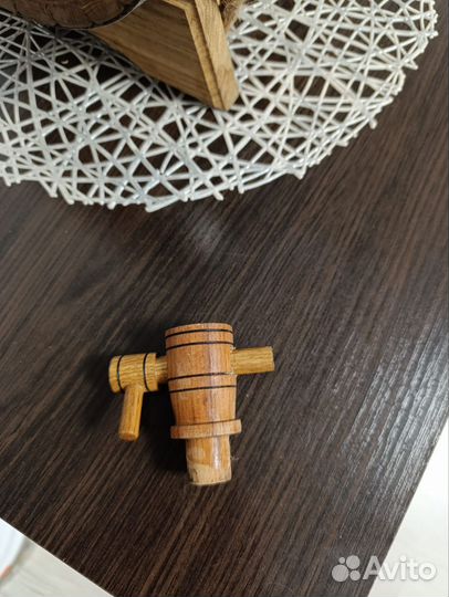 Продам дубовую вощеную бочку на 5 литров