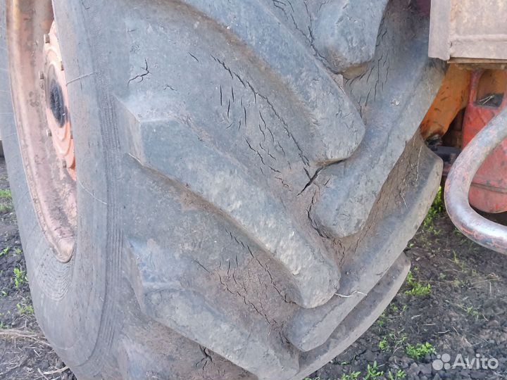 Покрышки т-150 бу