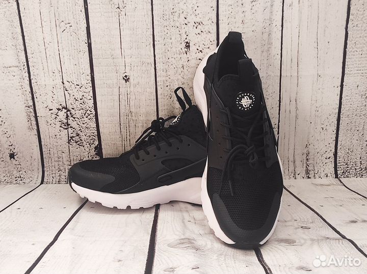 Кроссовки Nike черные