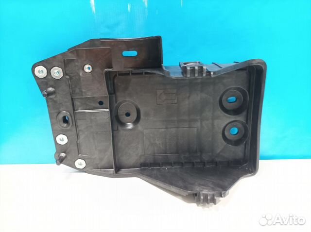 Площадка крепления аккумулятора мазда 3