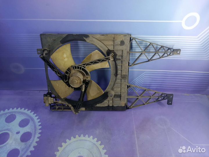 Вентилятор охлаждения Volkswagen Bora/ Golf 4