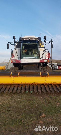 Комбайн Ростсельмаш Vector 410, 2017