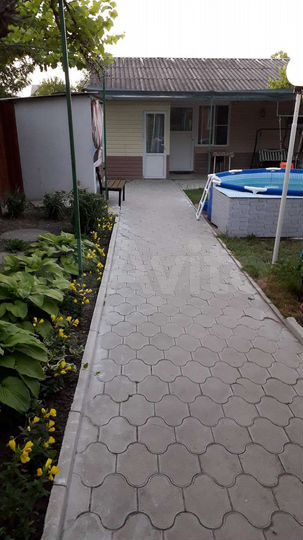 Дом 18 м² на участке 7 сот.