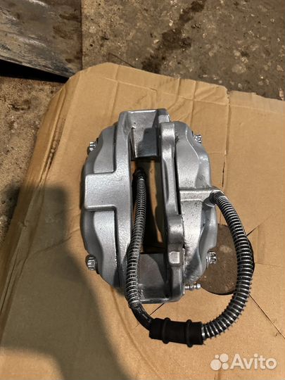 Комплект супортоов mercedes w221 cl216